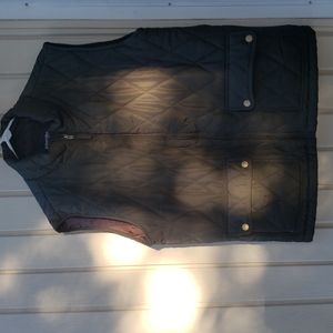 ST John's Bay Mens Vest